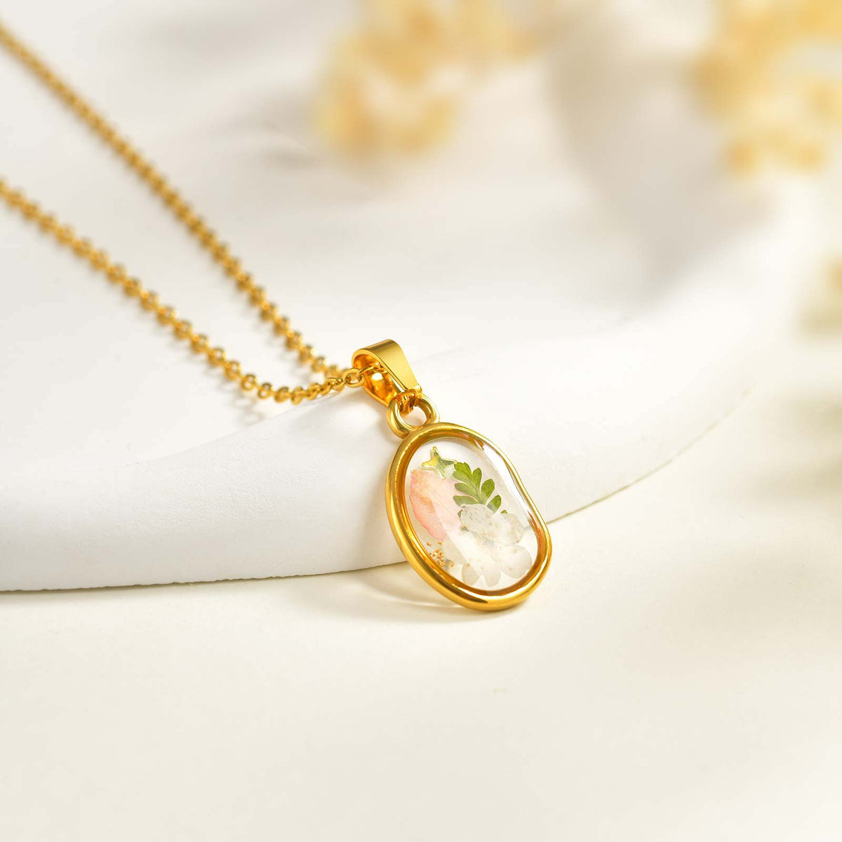 Daisy Necklace