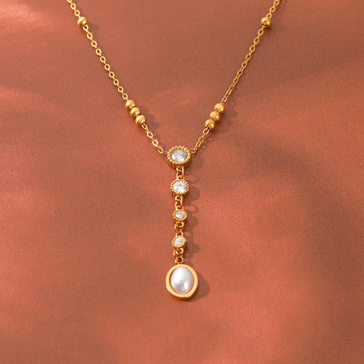 Sutton Necklace