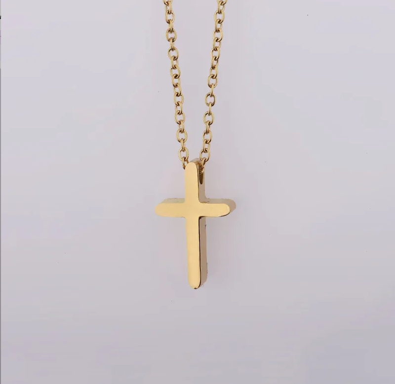 Mary Necklace