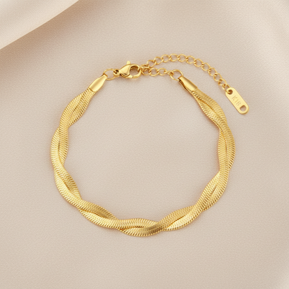 Lila Bracelet
