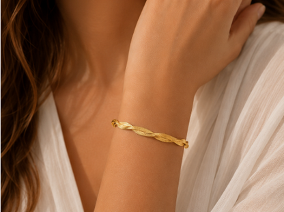 Lila Bracelet