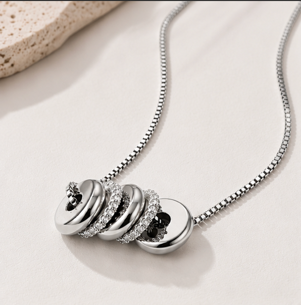 Elle Necklace