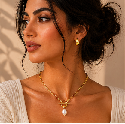 Elsa Necklace