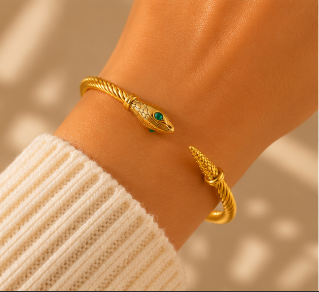 Cora Bracelet