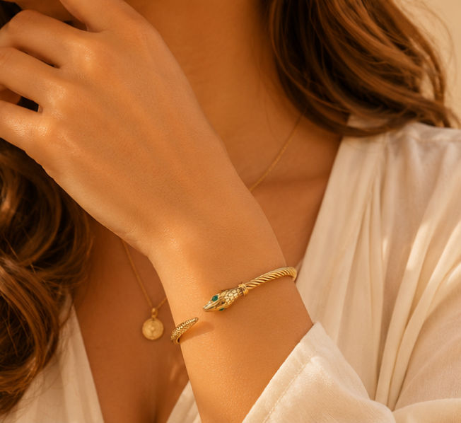 Cora Bracelet
